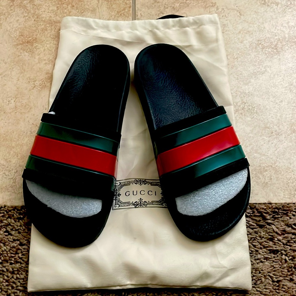 Gucci slides